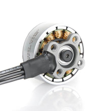 Load image into Gallery viewer, Xhover XH2207-2500KV CINEMATIC Motor