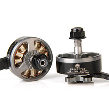 Load image into Gallery viewer, Rotor Riot Hypetrain Freestyle 2306 2450kv Motor V2